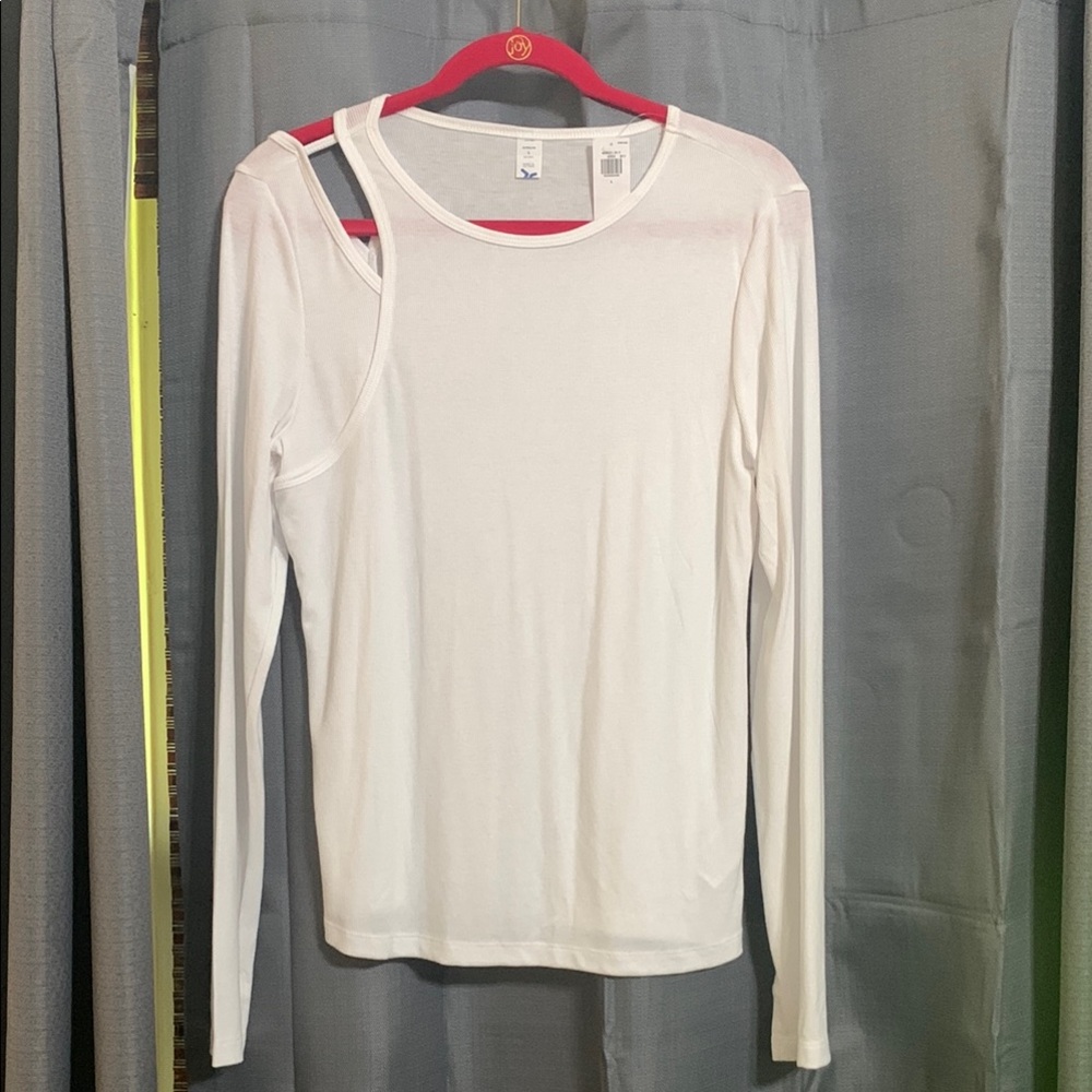Price Drop!  Old Navy White Long Sleeve Cut Out Blouse